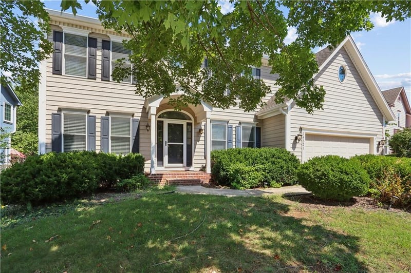 14521 S Greenwood St, Olathe, KS 66062