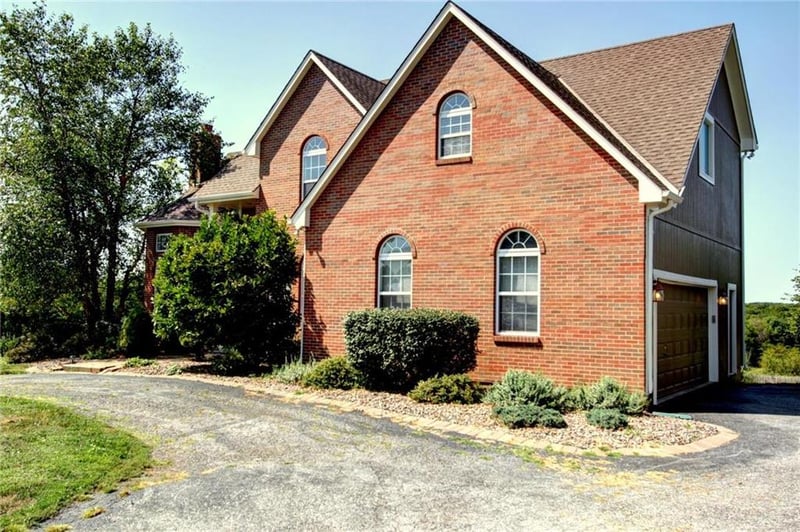 14920 Peterson Rd, Kansas City, MO 64149