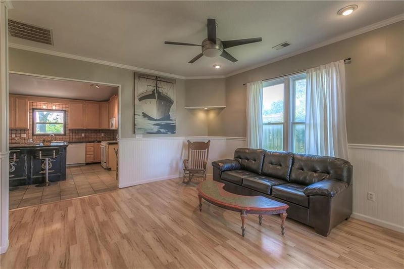 15375 Quivira Rd, Overland Park, KS 66221
