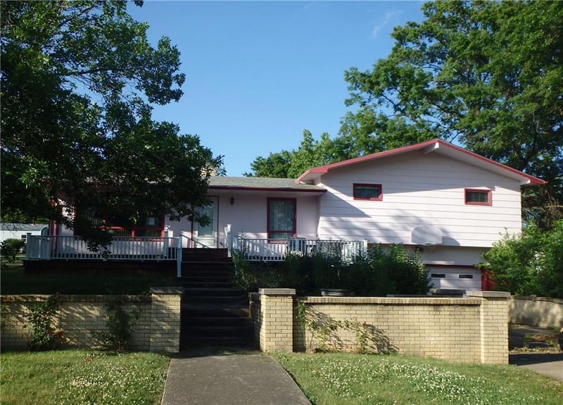 609 E Ritchie Ave, Marceline, MO 64658