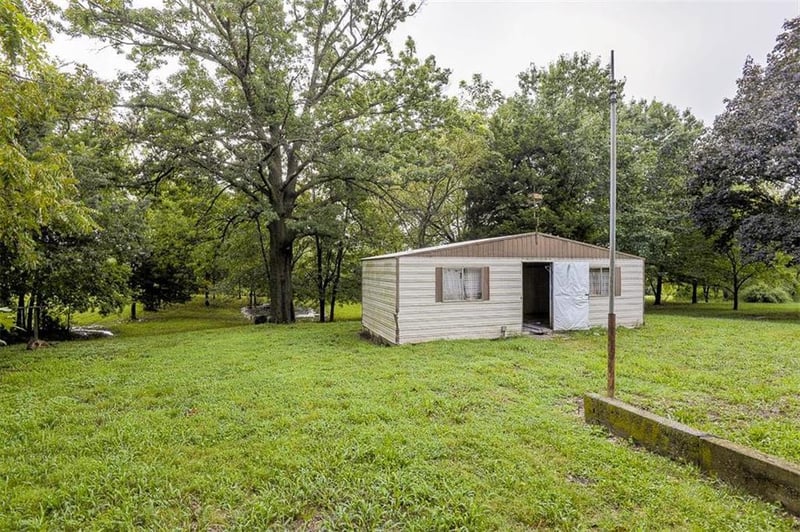 14909 Kelley Rd, Kansas City, MO 64149