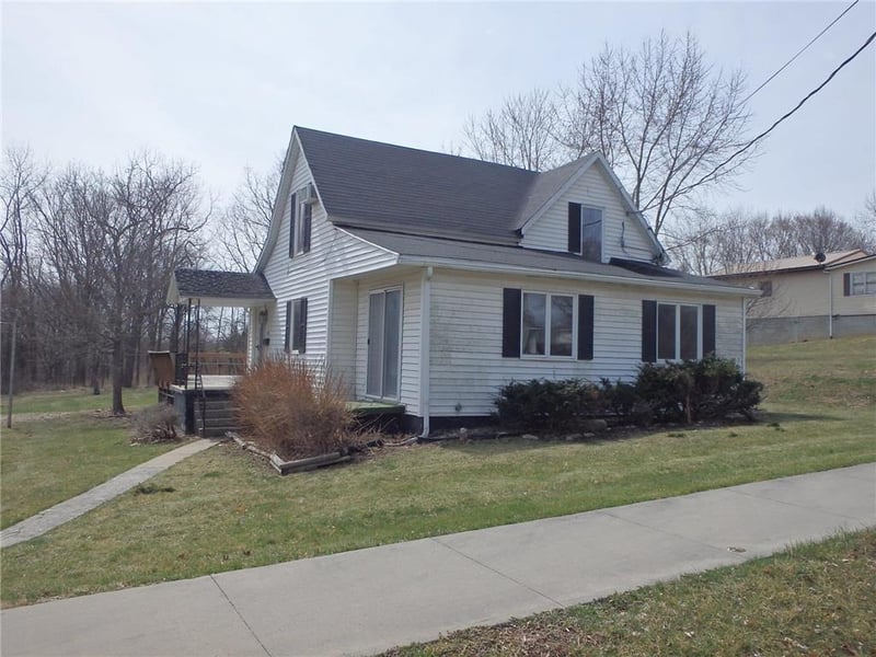 408 W 4th St, Milan, MO 63556