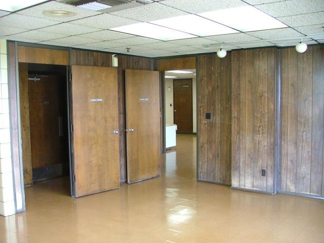 1910 Roseport Rd, Elwood, KS 66024