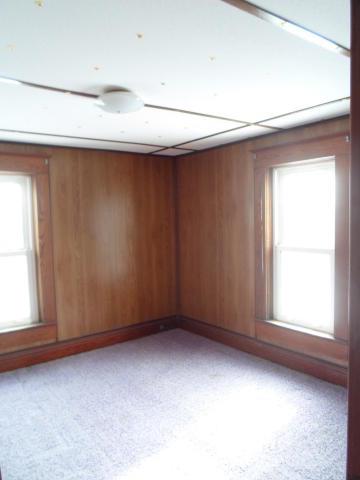 209 Ann St, Bolckow, MO 64427