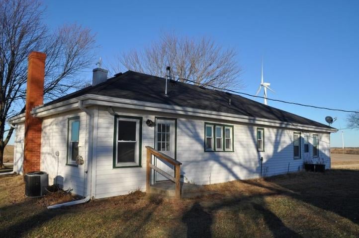 8374 NW Gospel Rd, Amity, MO 64422