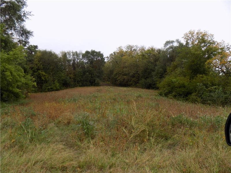 1993 225th Rd, Wathena, KS 66090