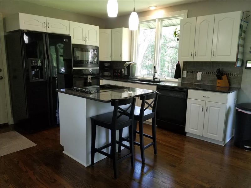 6118 NW 123rd Ter, Kansas City, MO 64164
