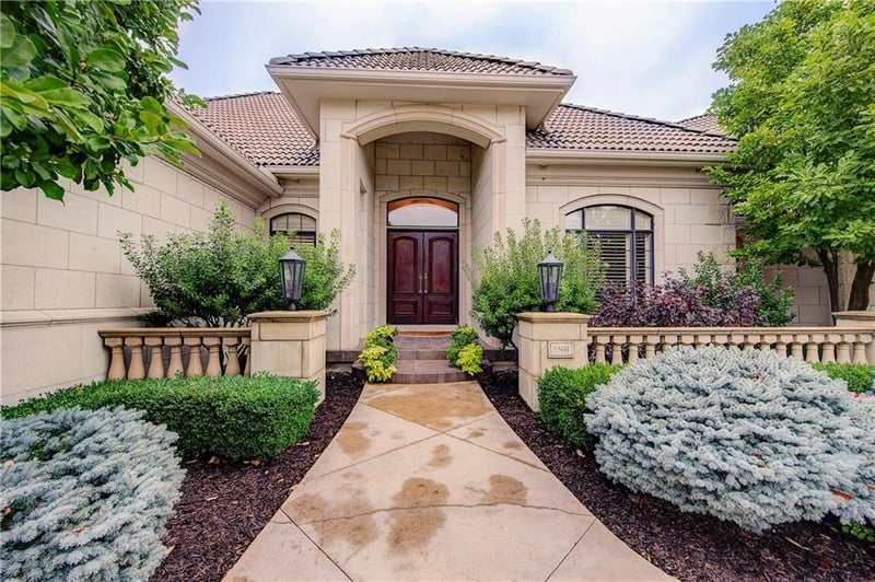 5501 Golden Bear Dr, Overland Park, KS 66223