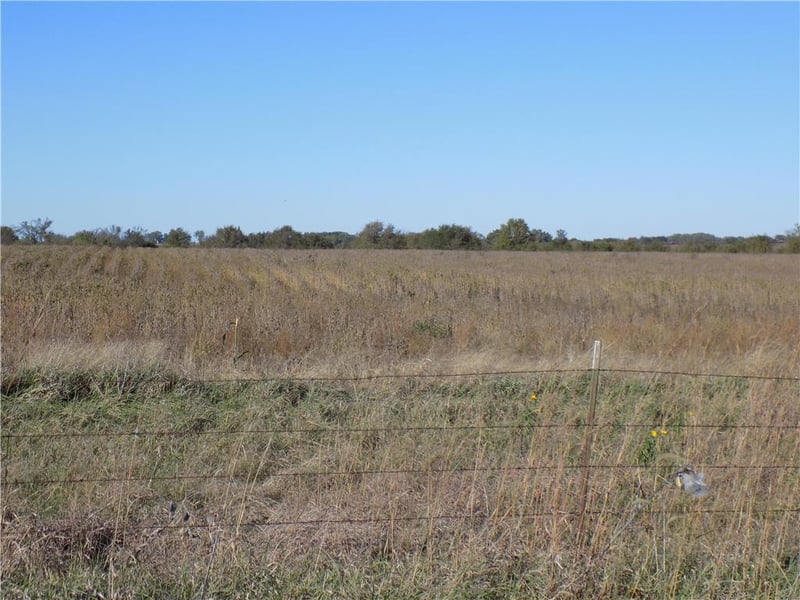 32625 SE 800 Rd, Kincaid, KS 66039