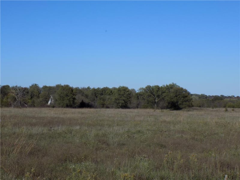 32625 SE 800 Rd, Kincaid, KS 66039