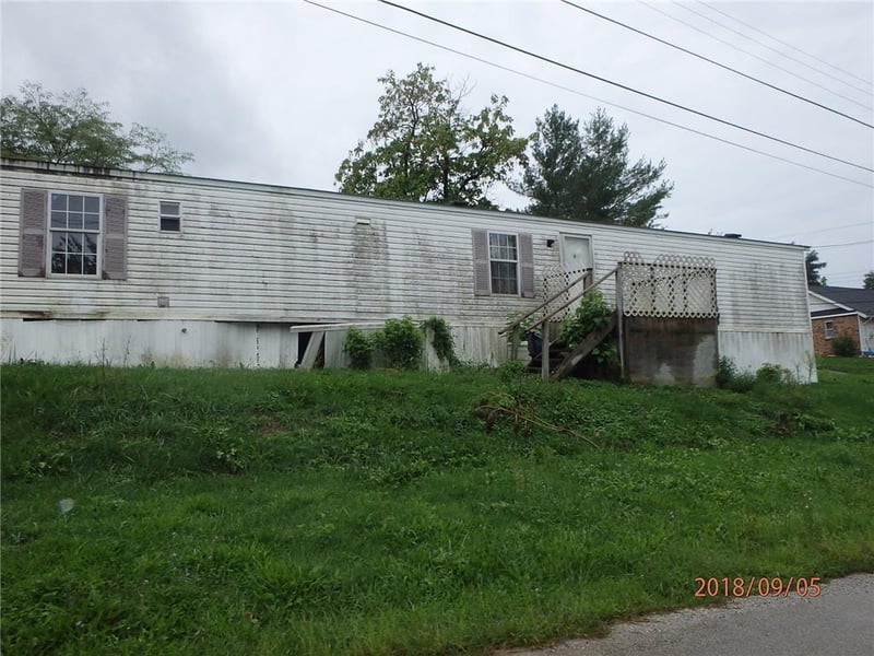 324 N Water St, Milan, MO 63556