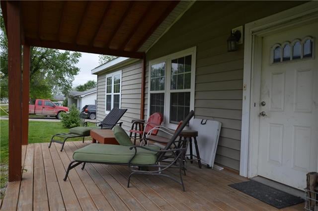 206 W Marshall St, Mayview, MO 64071