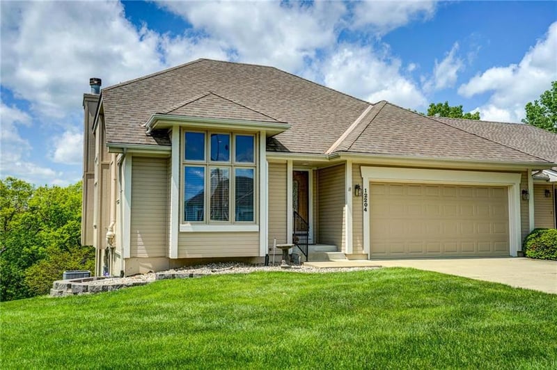 12204 E 89th St, Kansas City, MO 64139