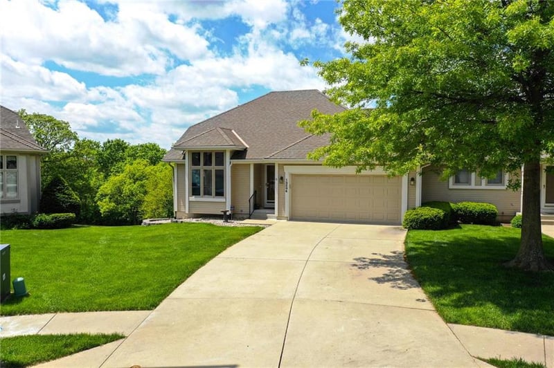 12204 E 89th St, Kansas City, MO 64139