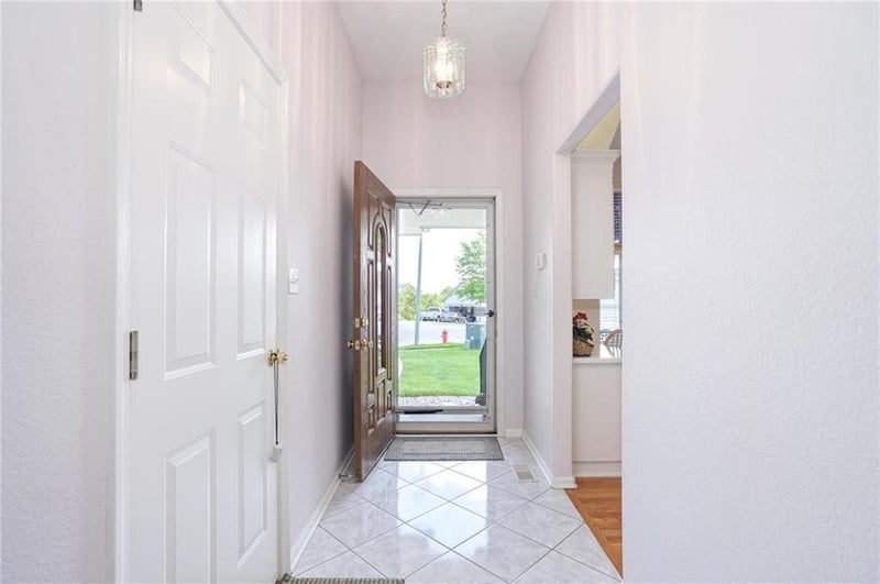 12204 E 89th St, Kansas City, MO 64139