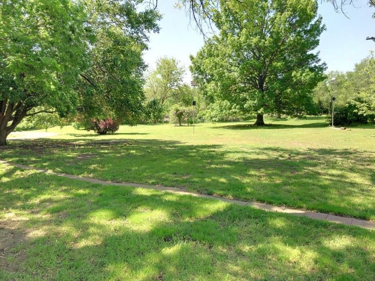 307 Lonergan Ave, Westphalia, KS 66093