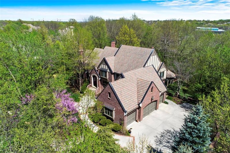 11305 Buena Vista St, Leawood, KS 66211