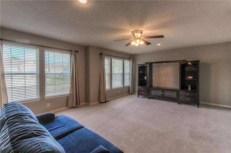 7524 Anderson St, Shawnee, KS 66227