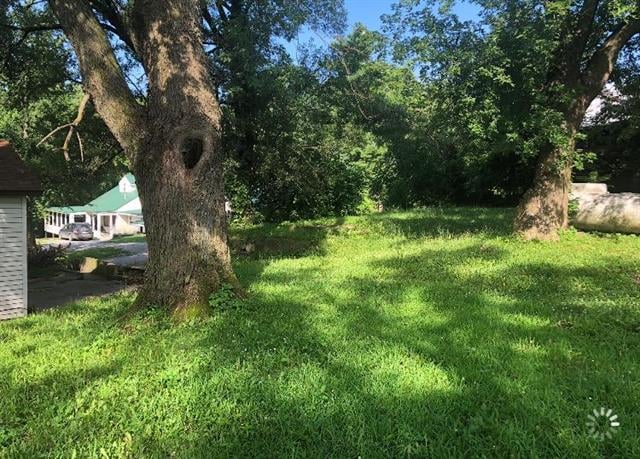 100 Main St, Camden, MO 64017
