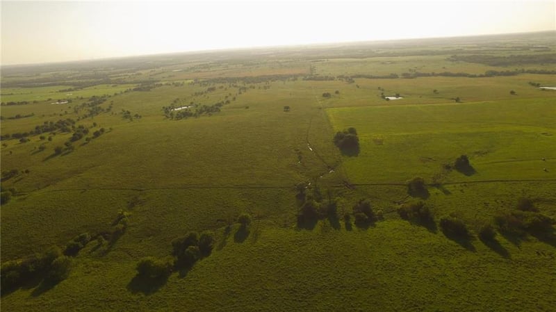 33808 SE 300th Rd, Kincaid, KS 66039