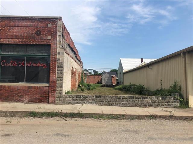 103 N Broadway St, Fairfax, MO 64446