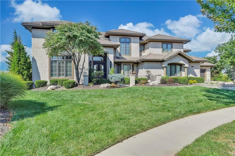 6212 W 138th St, Overland Park, KS 66223