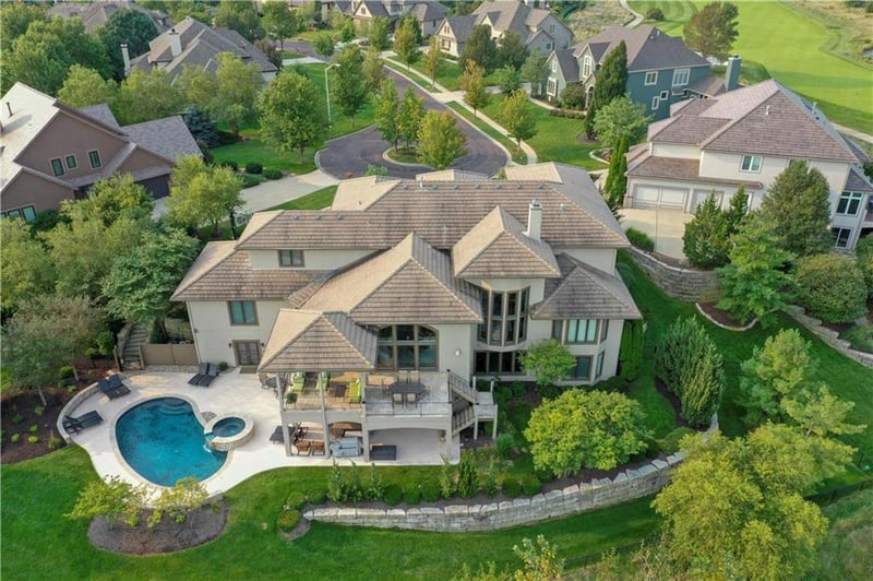 6212 W 138th St, Overland Park, KS 66223