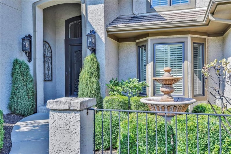 6212 W 138th St, Overland Park, KS 66223