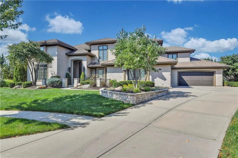 6212 W 138th St, Overland Park, KS 66223