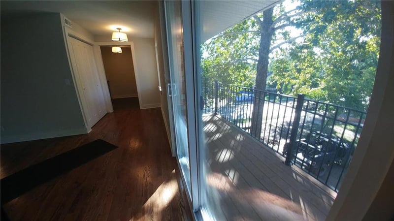4424 Pennsylvania Ave, Kansas City, MO 64111