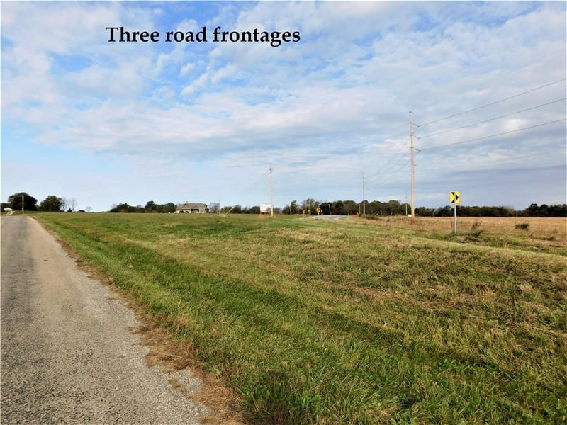 58 Hw, Holden, MO 64040