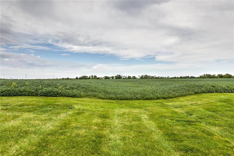 190 Hw, Jamesport, MO 64648