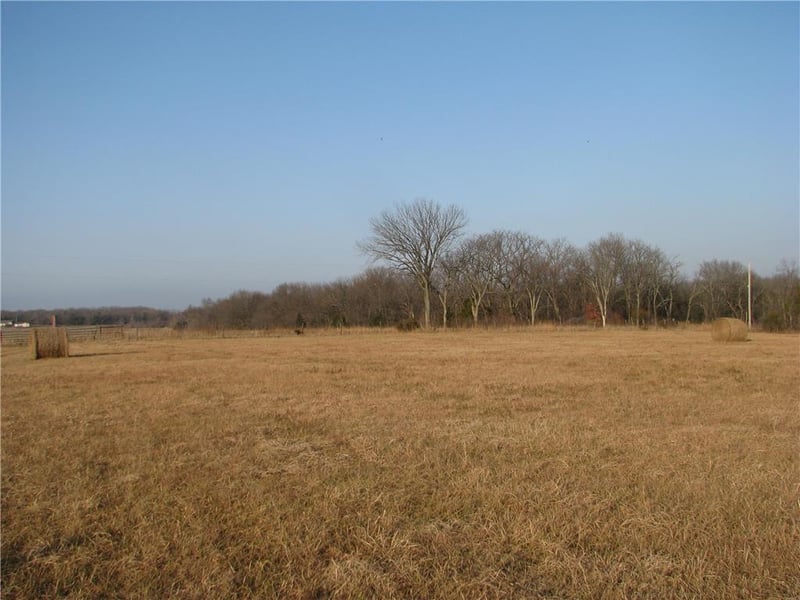 4544 John Brown Dr, Rantoul, KS 66079