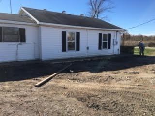 17117 S T Hw, Deerfield, MO 64741