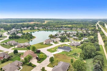 1615 Symphony Hts #65, Green Bay, WI 54311-7372