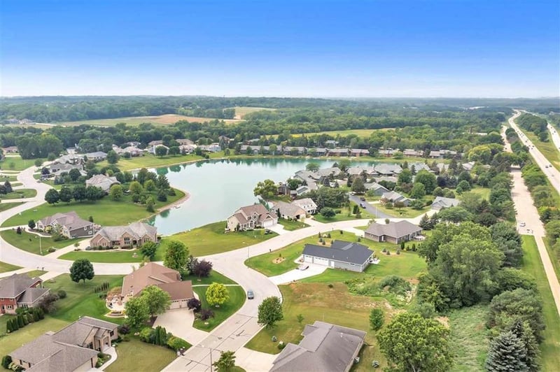 1615 Symphony Hts #65, Green Bay, WI 54311-7372