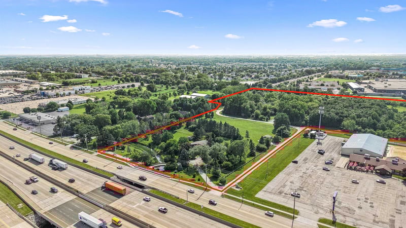 765 Washburn St, Oshkosh, WI 54904-7721