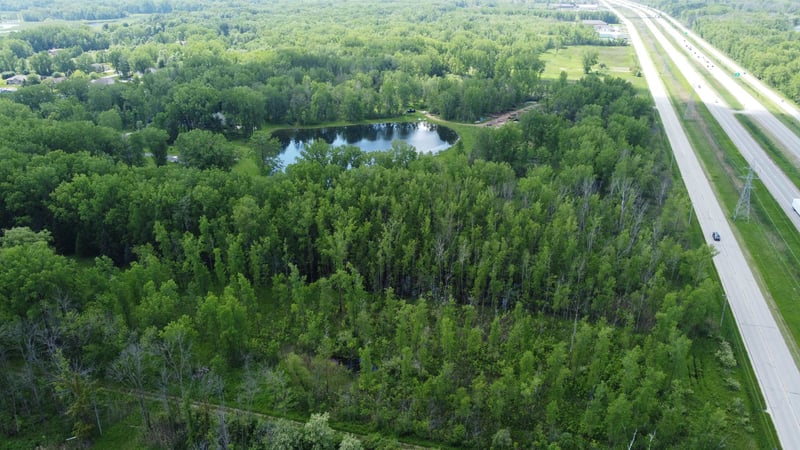 Deerfield Ave, Suamico, WI 54173