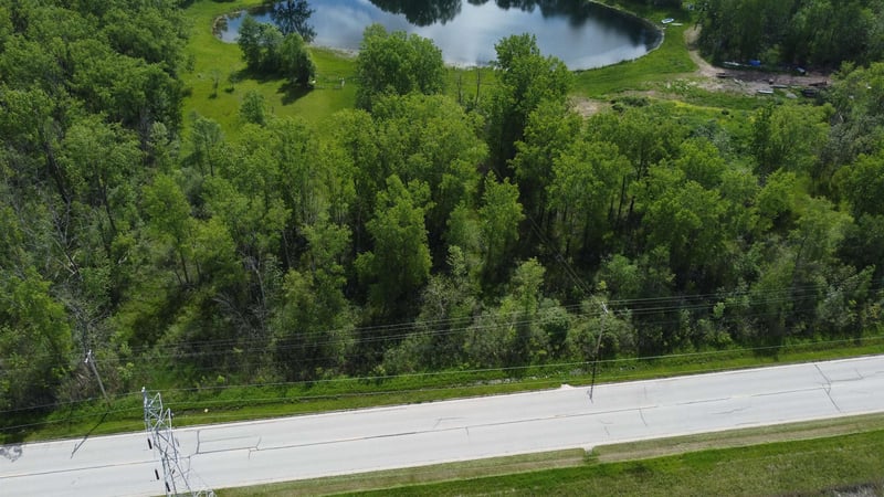 Deerfield Ave, Suamico, WI 54173