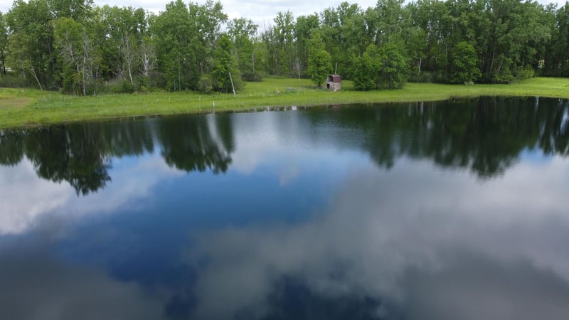 Deerfield Ave, Suamico, WI 54173