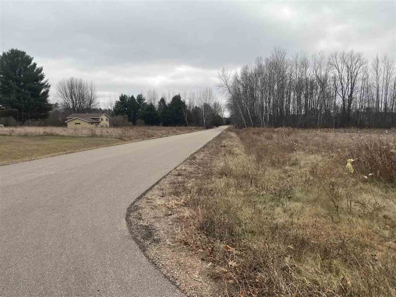Mader St, Gresham, WI 54128-0000