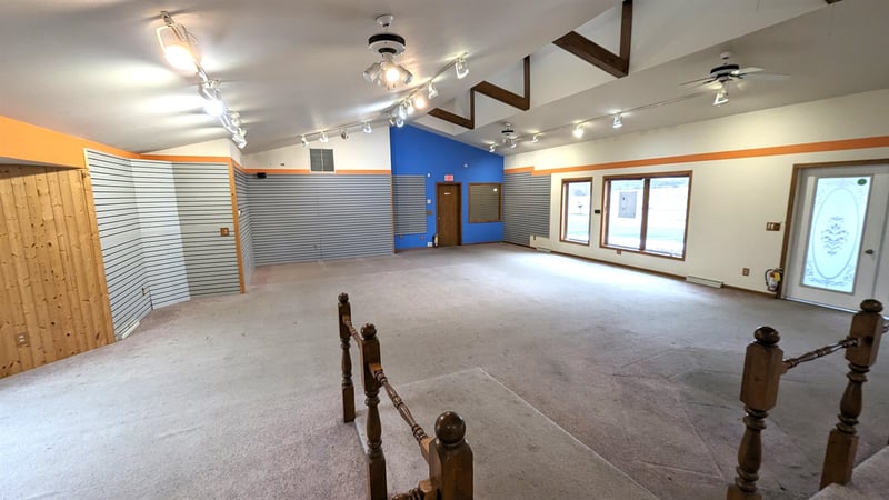 1276 Winneconne Ave, Neenah, WI 54956