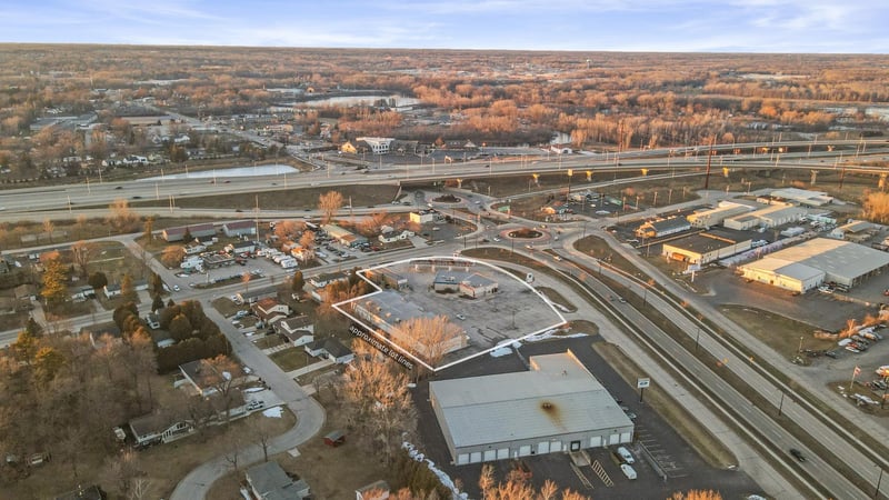 1845 Velp Ave, Green Bay, WI 54303