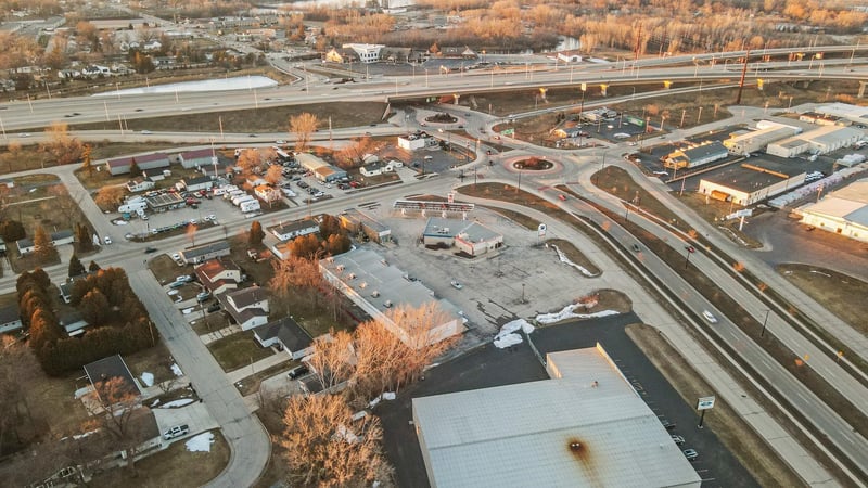 1845 Velp Ave, Green Bay, WI 54303