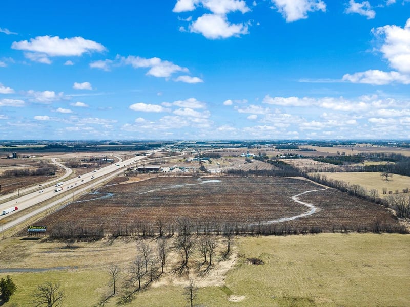 Washburn St, Oshkosh, WI 54904