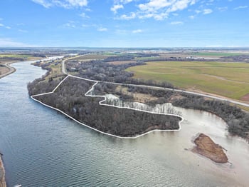 3979 Lost Dauphin Rd, Wrightstown, WI 54115-9490