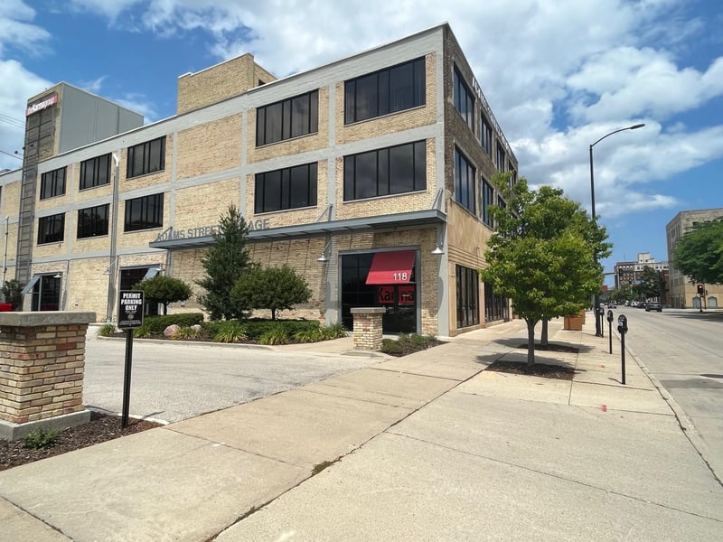 118 Adams St #3RD FLOOR, Green Bay, WI 54301-4512