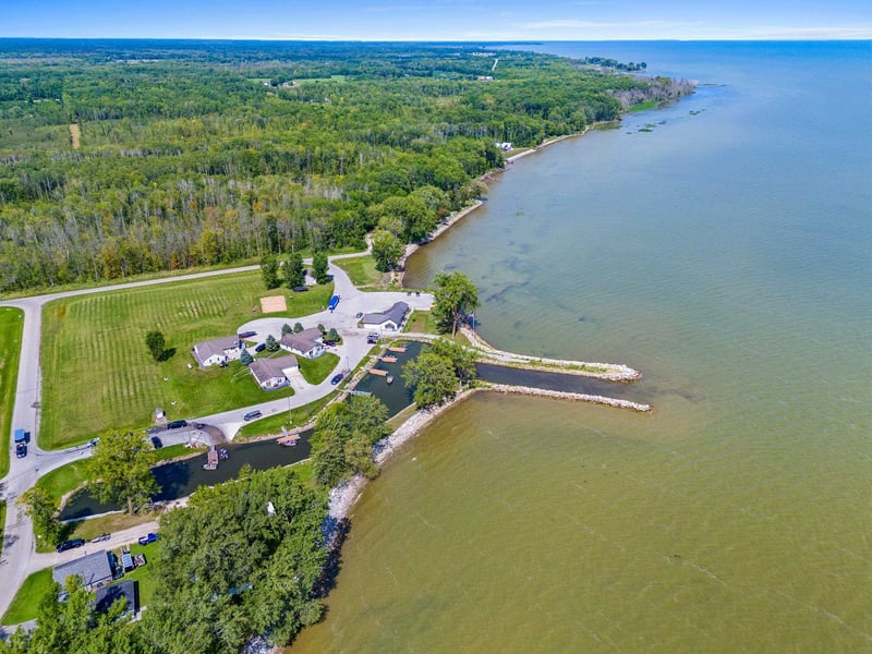 Geano Beach Rd #14, Little Suamico, WI 54141