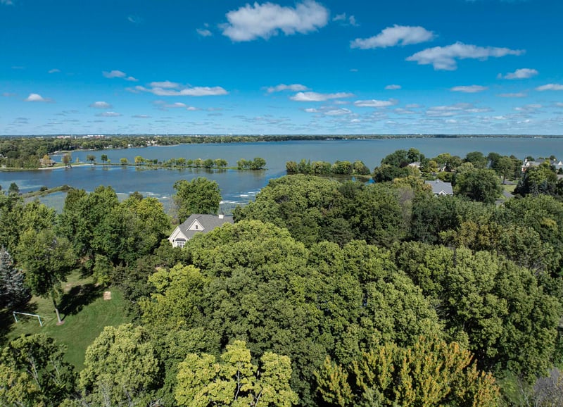 Limekiln Dr, Neenah, WI 54956
