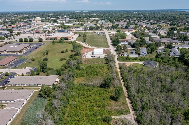 Wittmann Dr, Menasha, WI 54952
